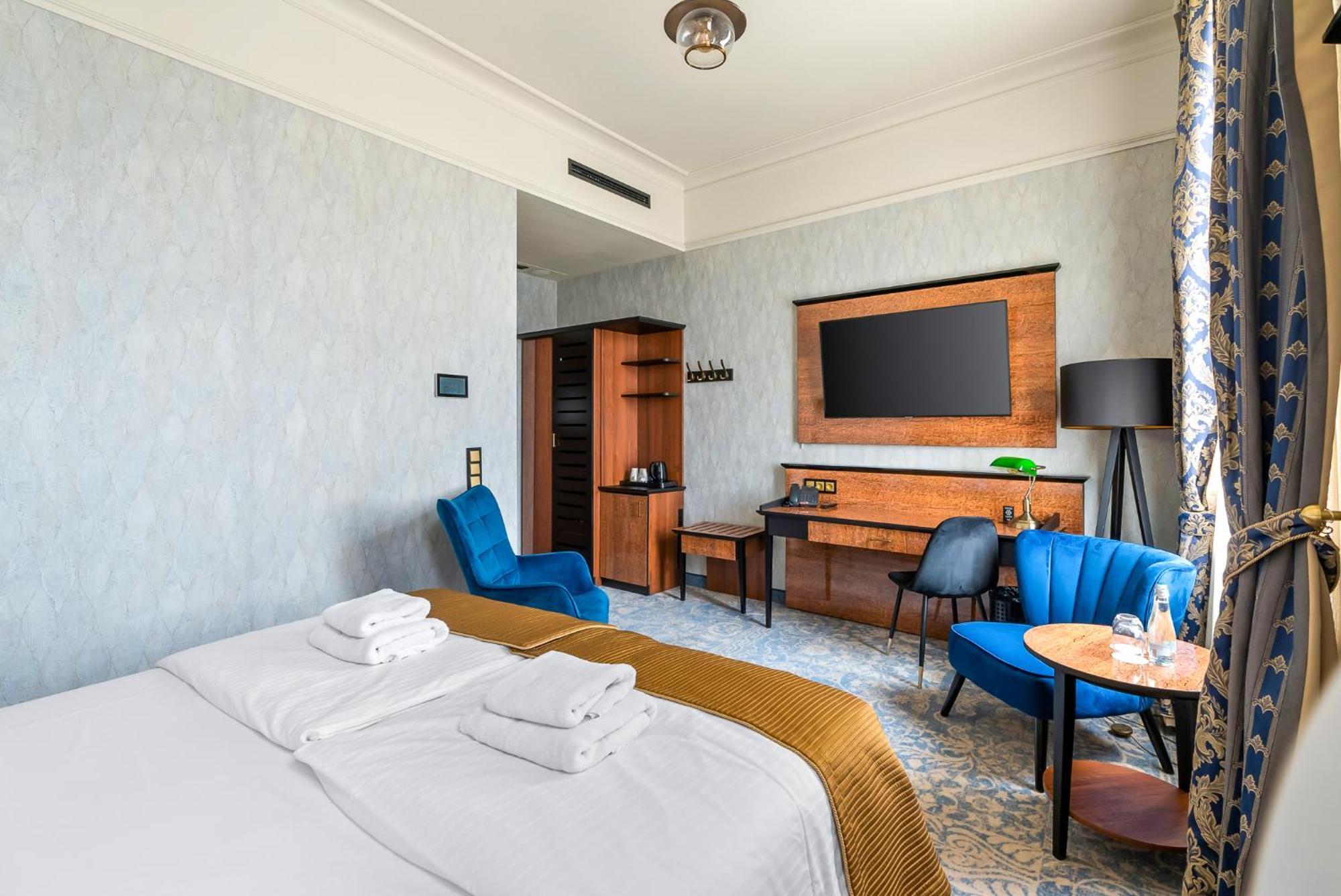 Hotel Diament Plaza Katowice Exterior foto